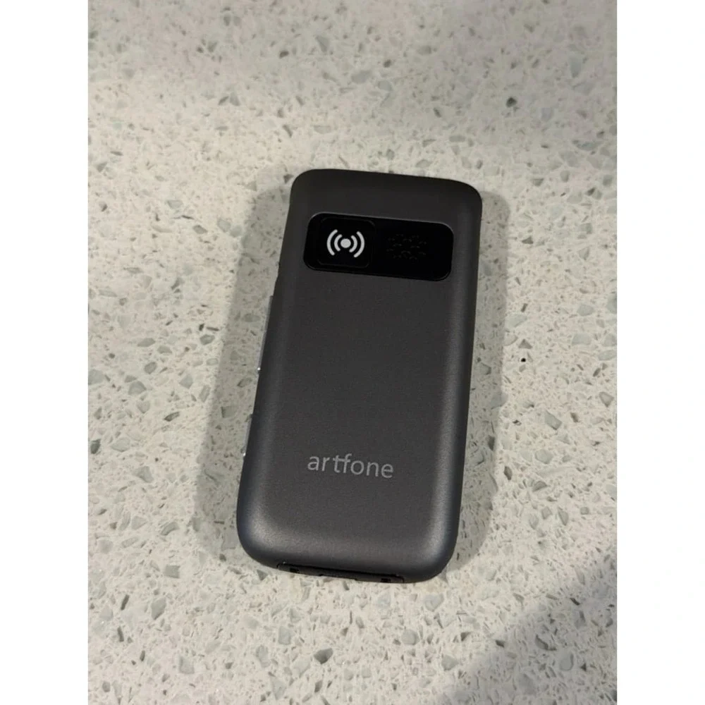 G3 4G Flip Phone Unlocked Big Button Senior Cell Phone 2.4 LCD
